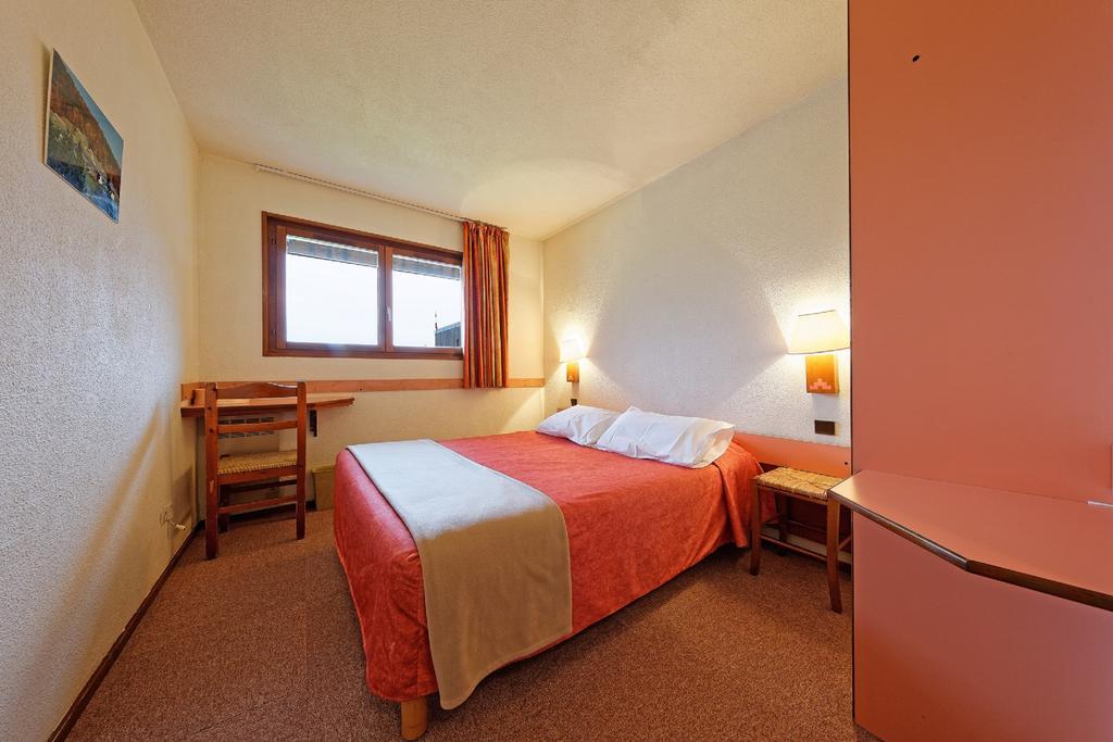 Hotel Club Le Risoux Bois-dʼAmont Zimmer foto