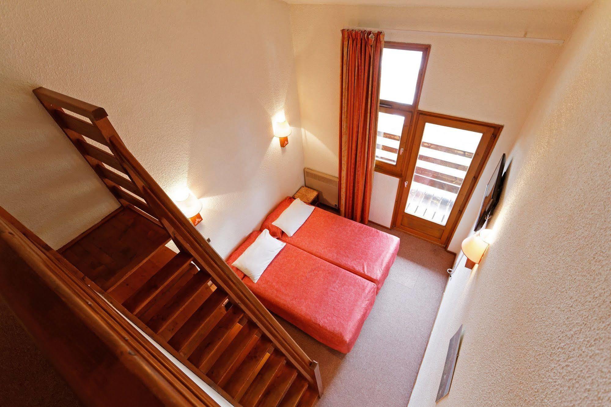 Hotel Club Le Risoux Bois-dʼAmont Exterior foto