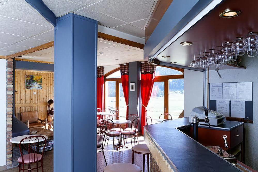 Hotel Club Le Risoux Bois-dʼAmont Exterior foto